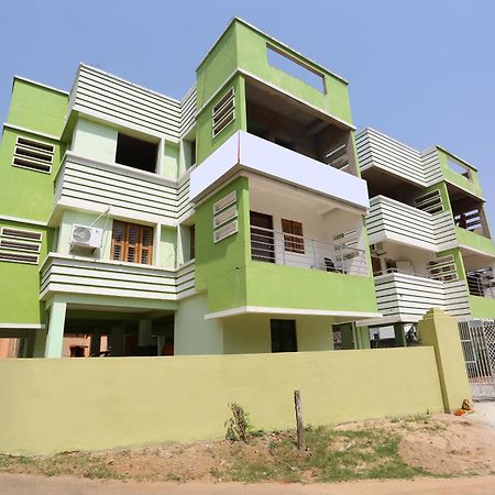 Hotel O Greenland Inn Bhubaneswar Exterior photo